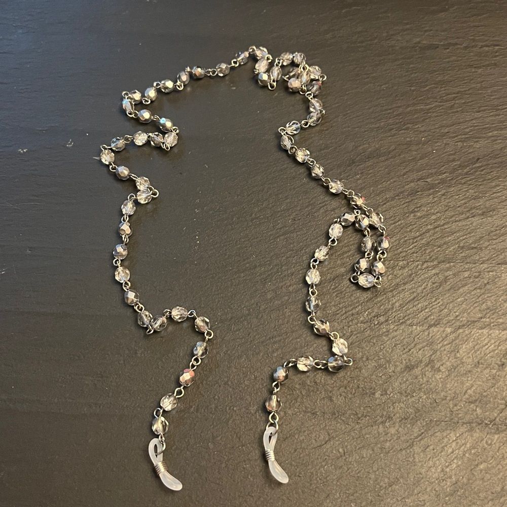 🌟 Handcrafted Vintage Silver Eyeglass Chain 🌟